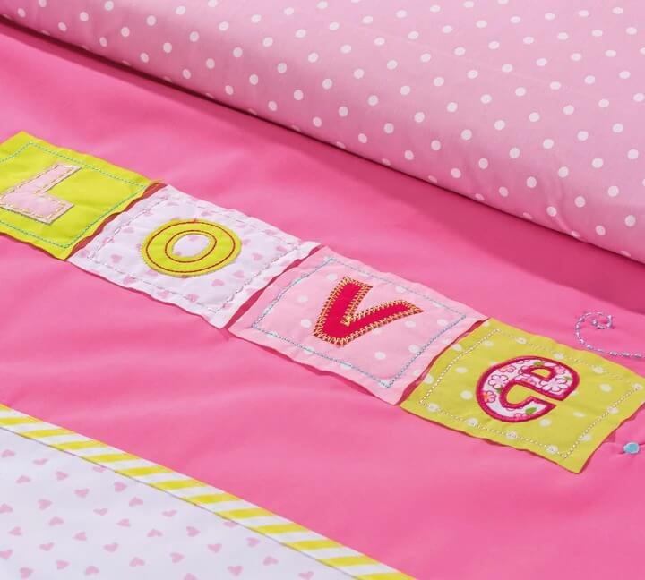 LOVE YATAK ÖRTÜSÜ (90-100 cm)